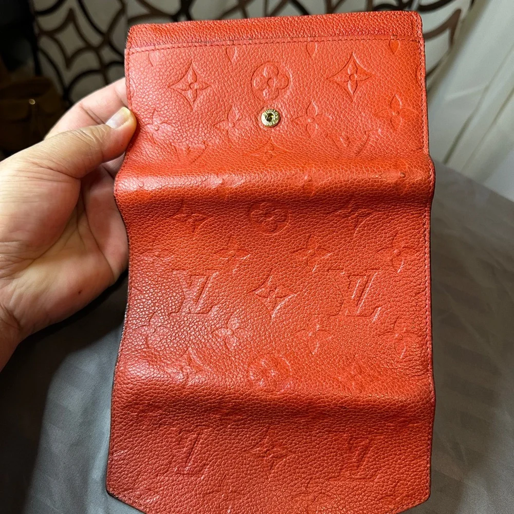 LOUIS VUITTON Red Monogram Empreinte Compact Curieuse - Picture 10 of 11